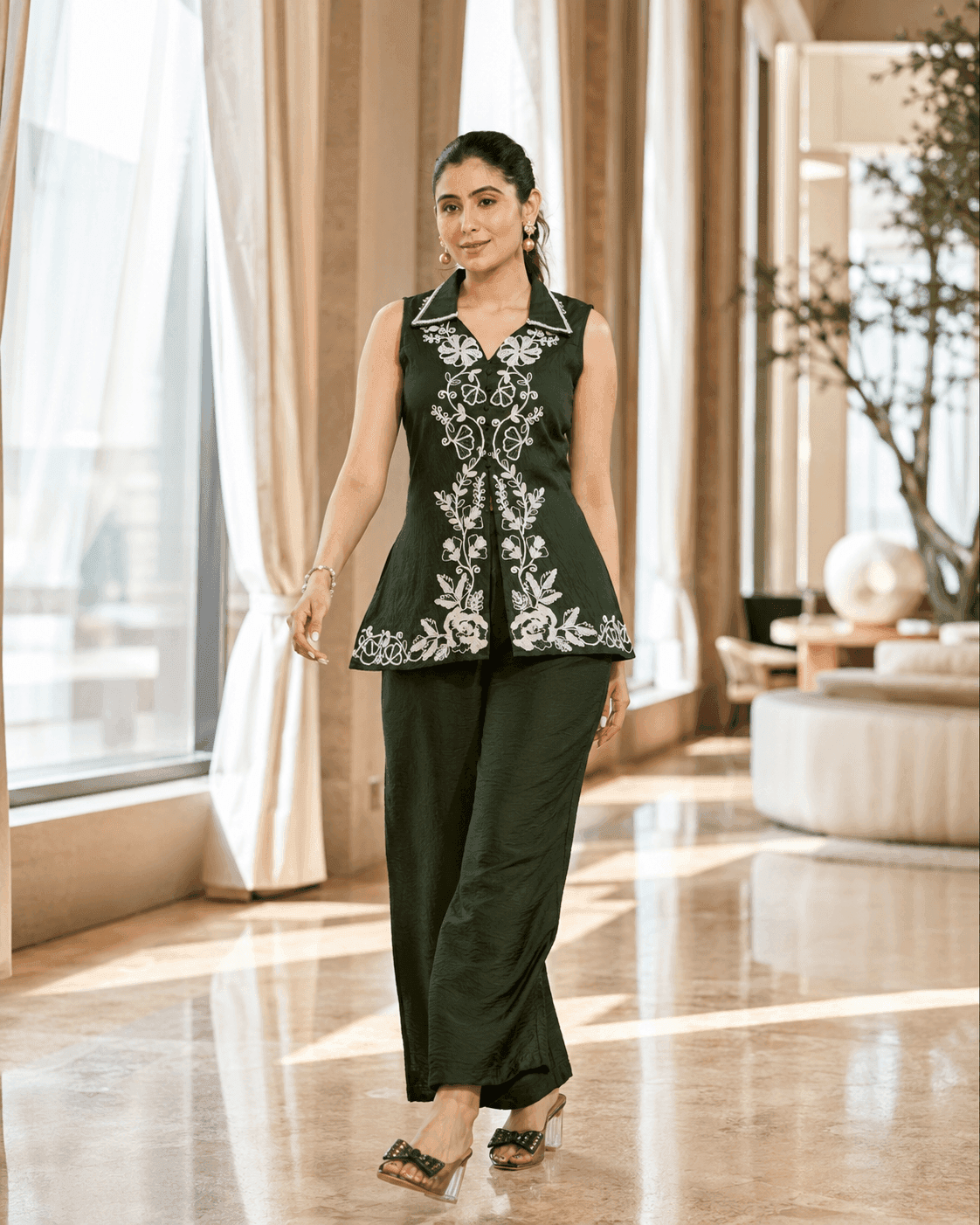 Monsoon Fashion: Staying Stylish in the Rains
